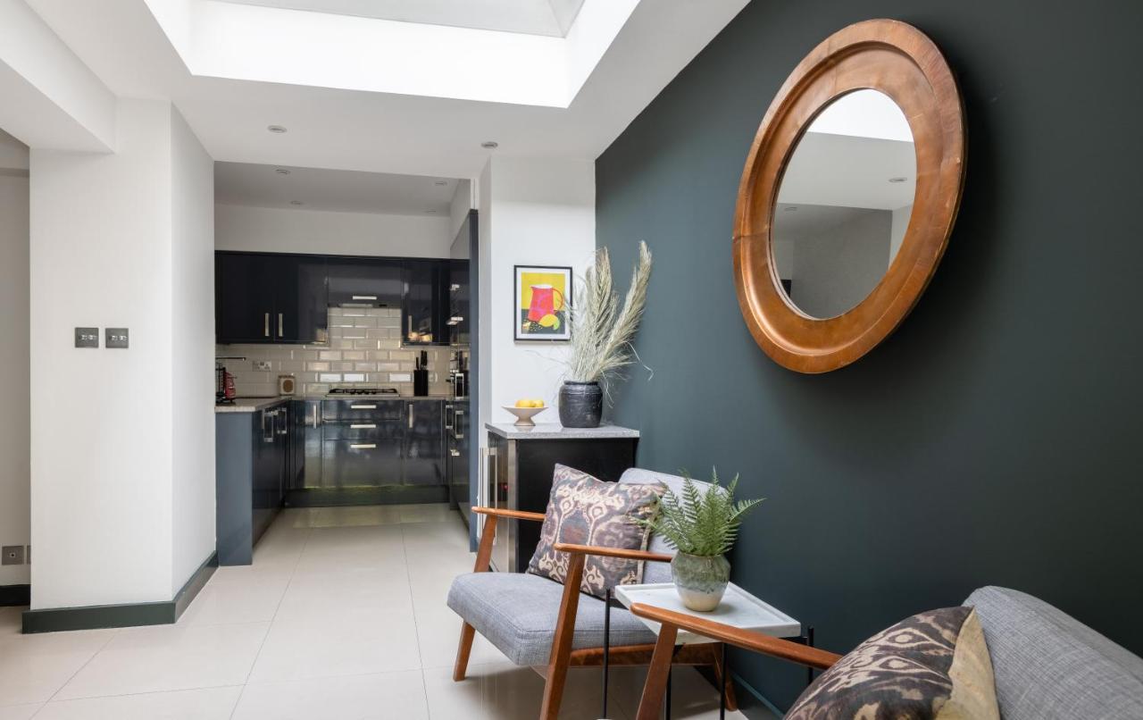 The Heart Of Shepherds Bush - Modern 2Bdr Apartment With Garden London Eksteriør bilde